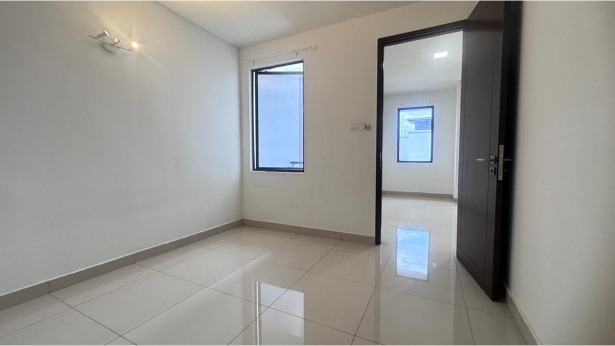 FOR SALE: SPACIOUS 3-STOREY TERRACE HOUSE AT CAHAYA SPK 50 RESIDENSI cahaya spk 50 residensi (6)