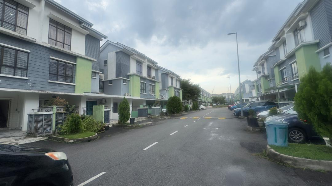 1.5-Storey Townhouse @ Park Villa, Bukit Puchong 2 img 20250515 wa0054